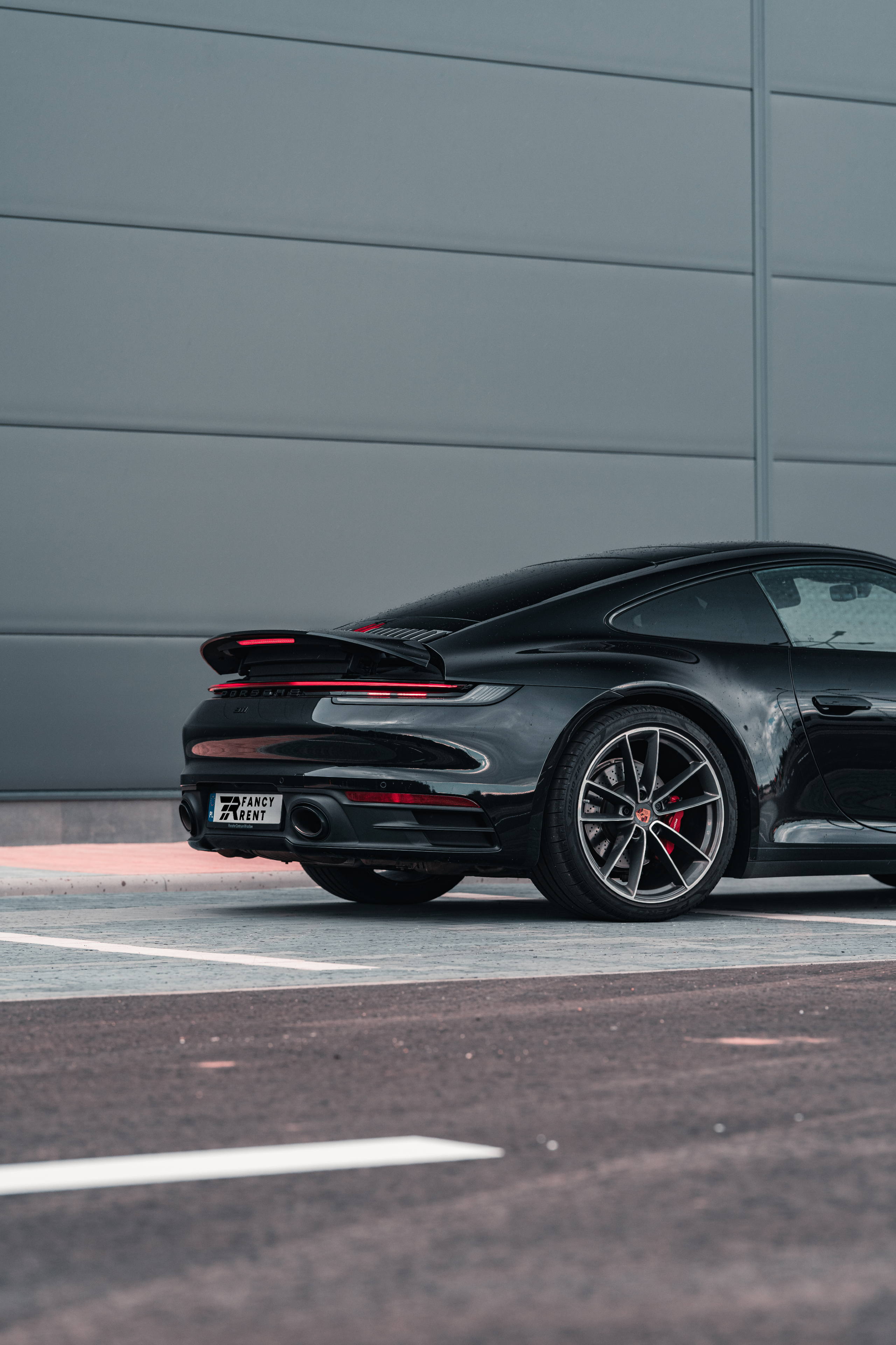 PORSCHE 911 CARRERA 4S