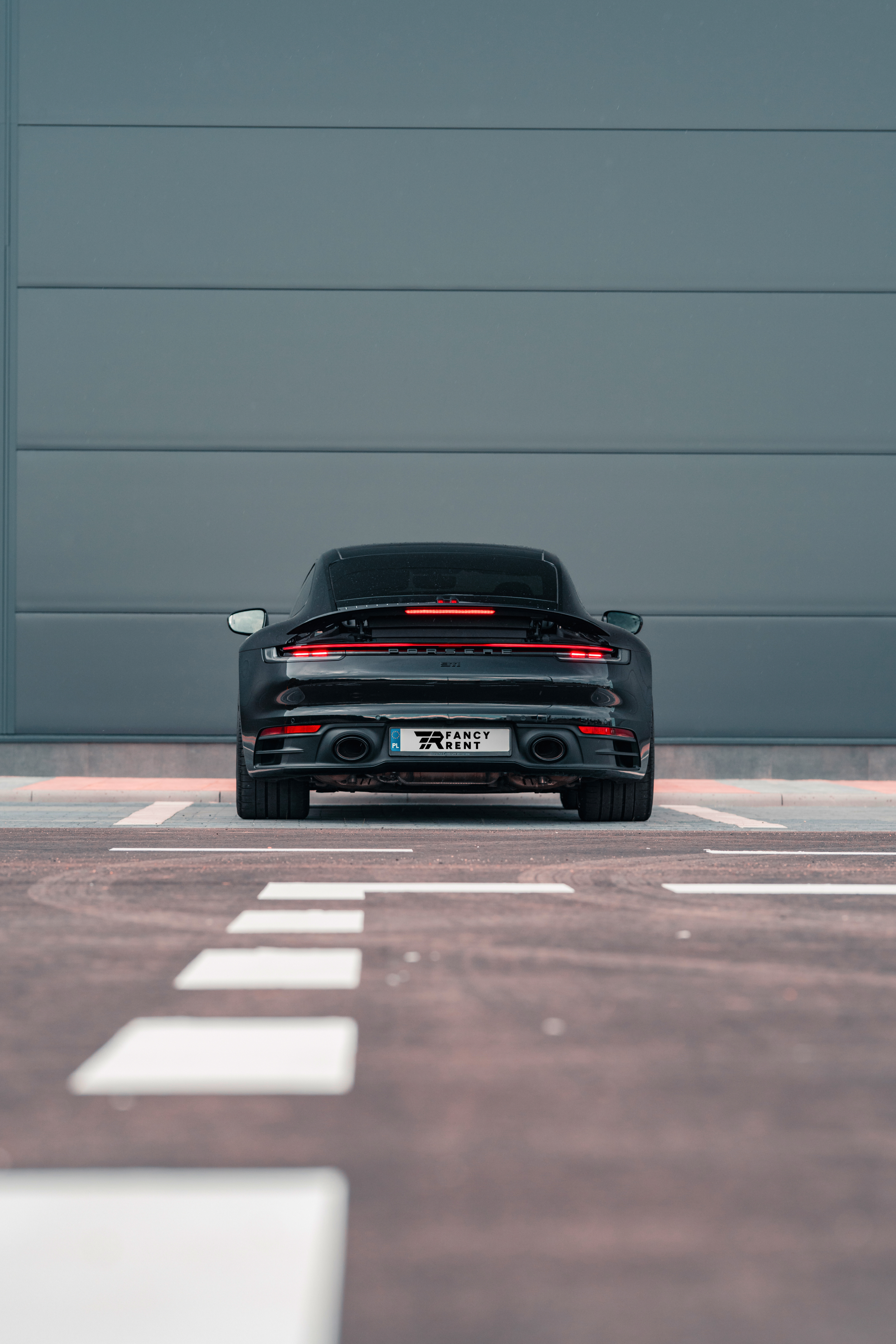 PORSCHE 911 CARRERA 4S