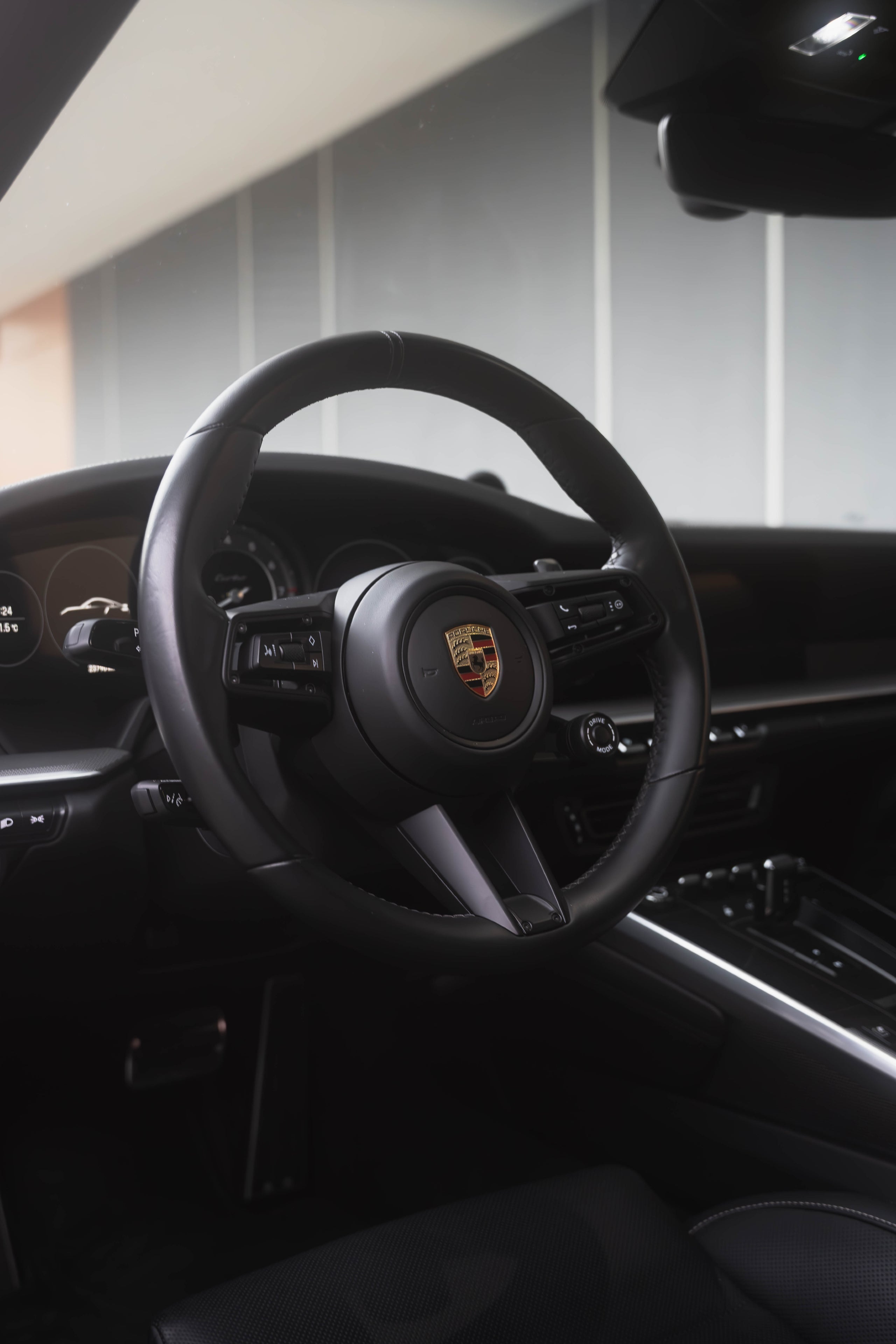 PORSCHE 911 CARRERA TURBO